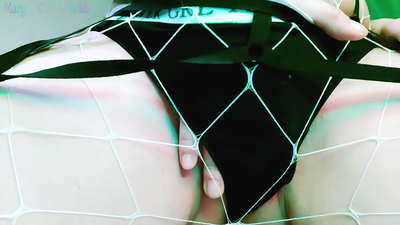 Рыжуля Объясняет как Дрочить Хуй и Демонстрирует Киску - Грязные Слова